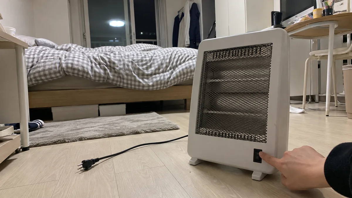 자기 전에는 전원을 끄고 플러그를 뽑아 두는 습관이 제일 안전해요